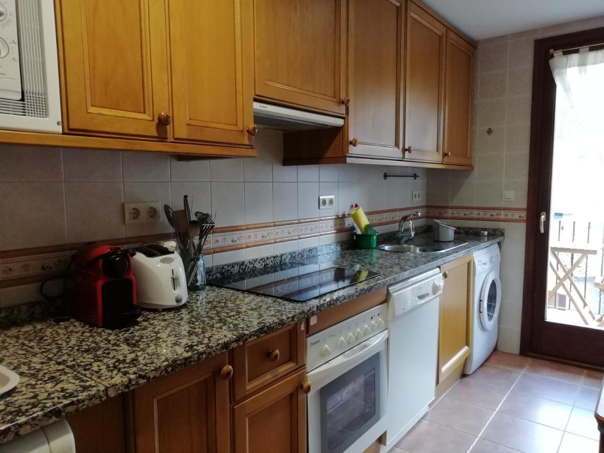Apartamento Apartamento familiar con vistas La Portiecha Sallent de Gállego Exterior foto
