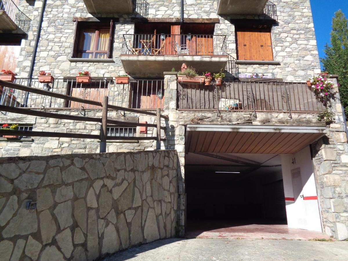 Apartamento Apartamento familiar con vistas La Portiecha Sallent de Gállego Exterior foto
